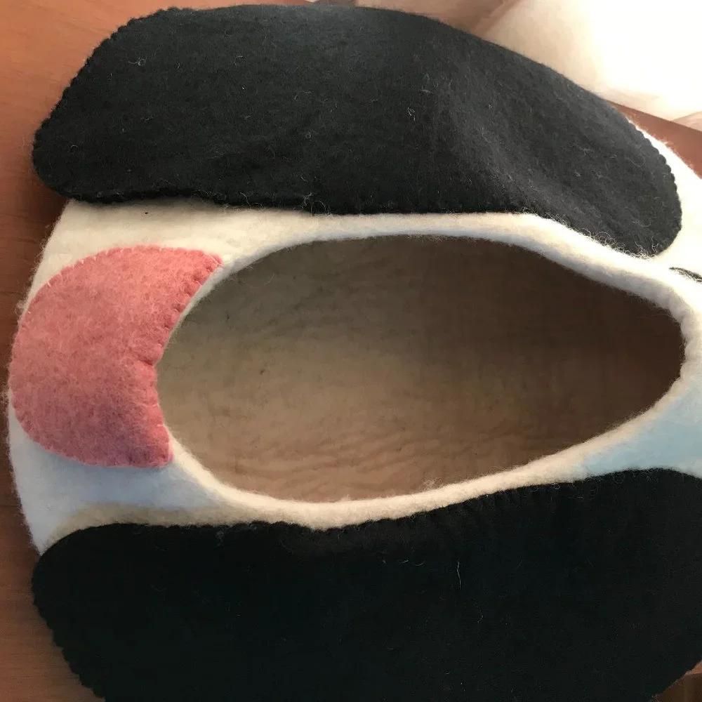 100% wool pet bed/toy nest handmade in Nepal